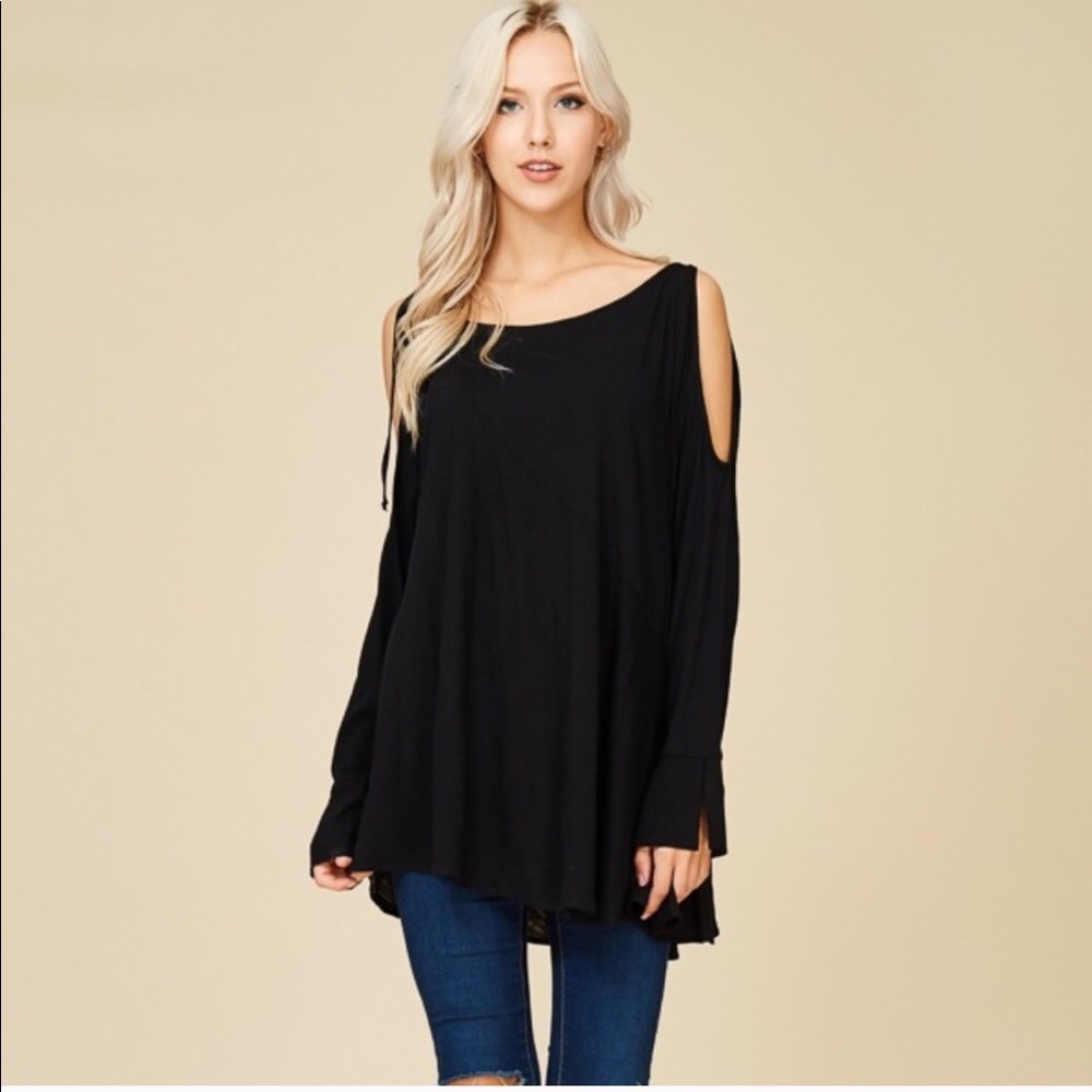 Cold Shoulder Trapeze Top